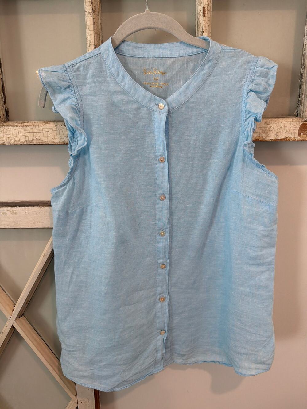 Lilly Pulitzer size medium light blue linen top